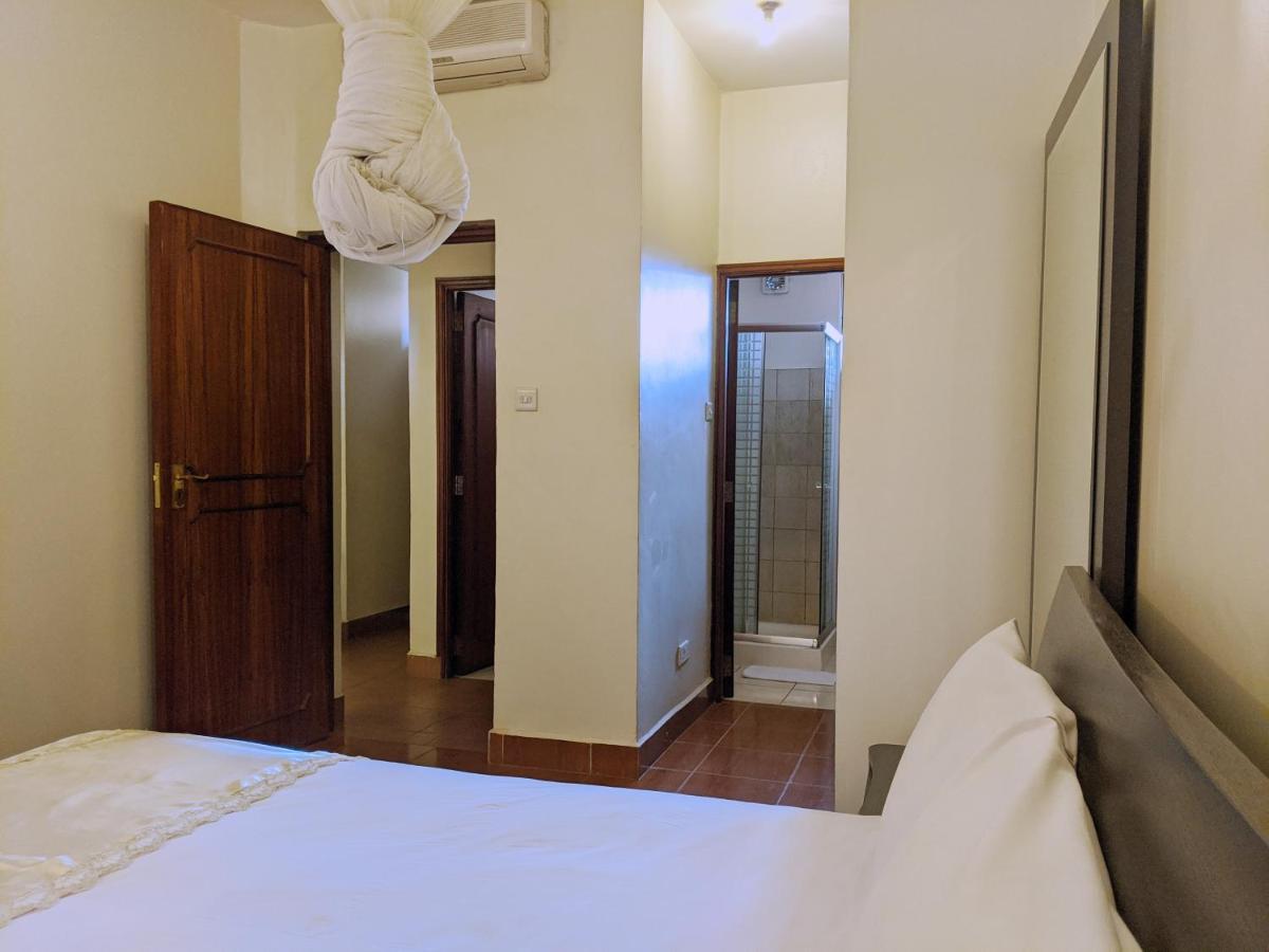 Prestige Hotel Suites Kampala Exterior foto